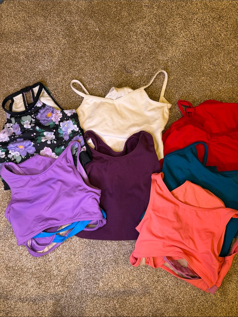 Lot 2- Kids IC Leos